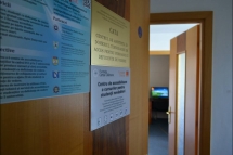 usa centrului de asistenta in domeniul tehnologiilor de Acces pentru persoane cu deficiente de vedere UBB - Cluj - prin plan pe afisul CASN